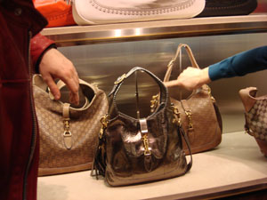 グッチは中古品でも人気